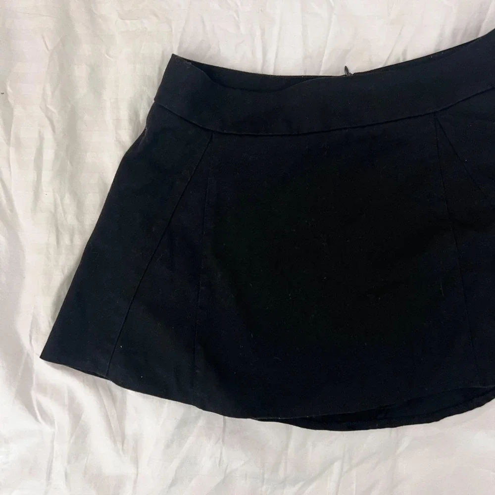 John Galt black skater skort mini skirt built-in shorts – S